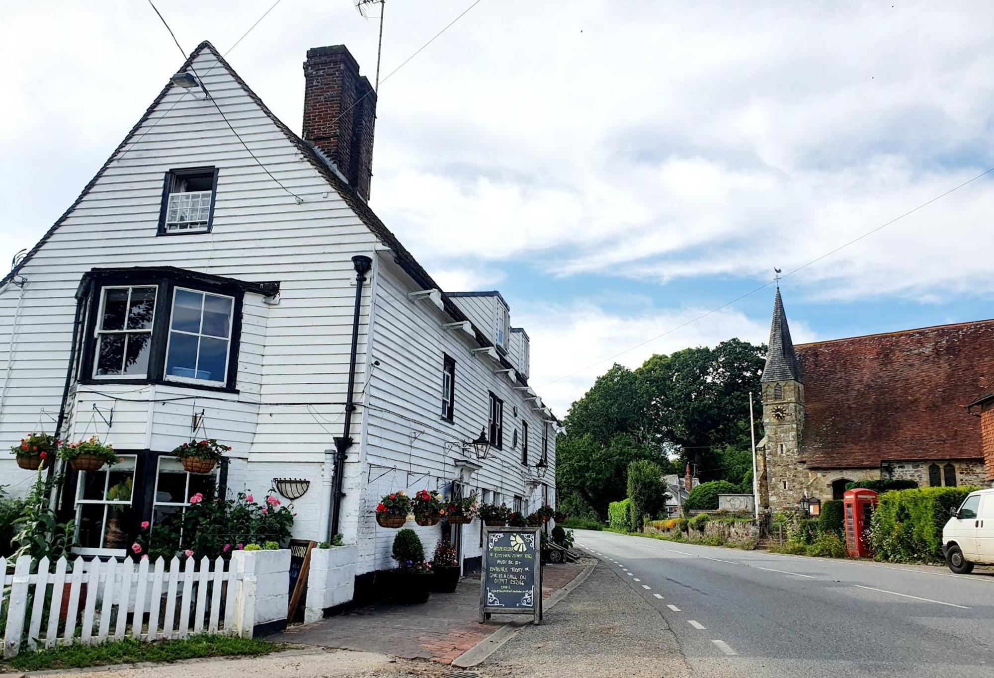 The White Hart Hotel Newenden Kültér fotó